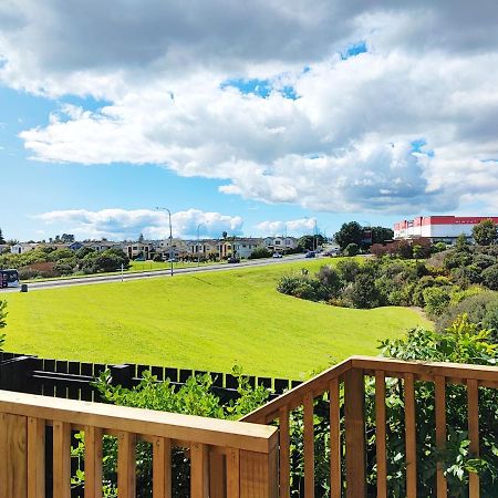 Stunning Townhouse - Walking To Botany Shopping Center Apartment Auckland Exterior foto