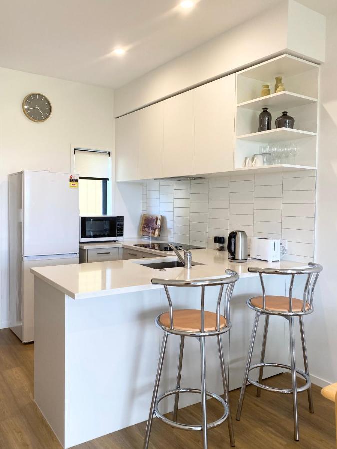 Stunning Townhouse - Walking To Botany Shopping Center Apartment Auckland Exterior foto