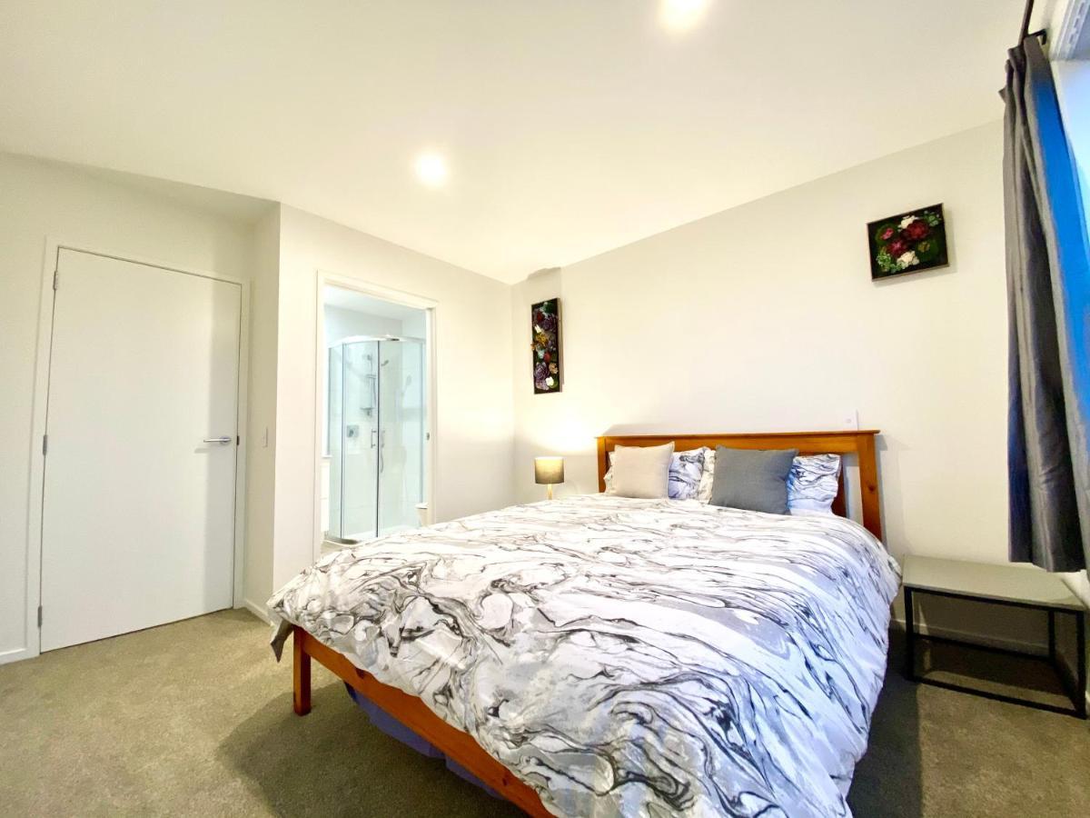 Stunning Townhouse - Walking To Botany Shopping Center Apartment Auckland Exterior foto