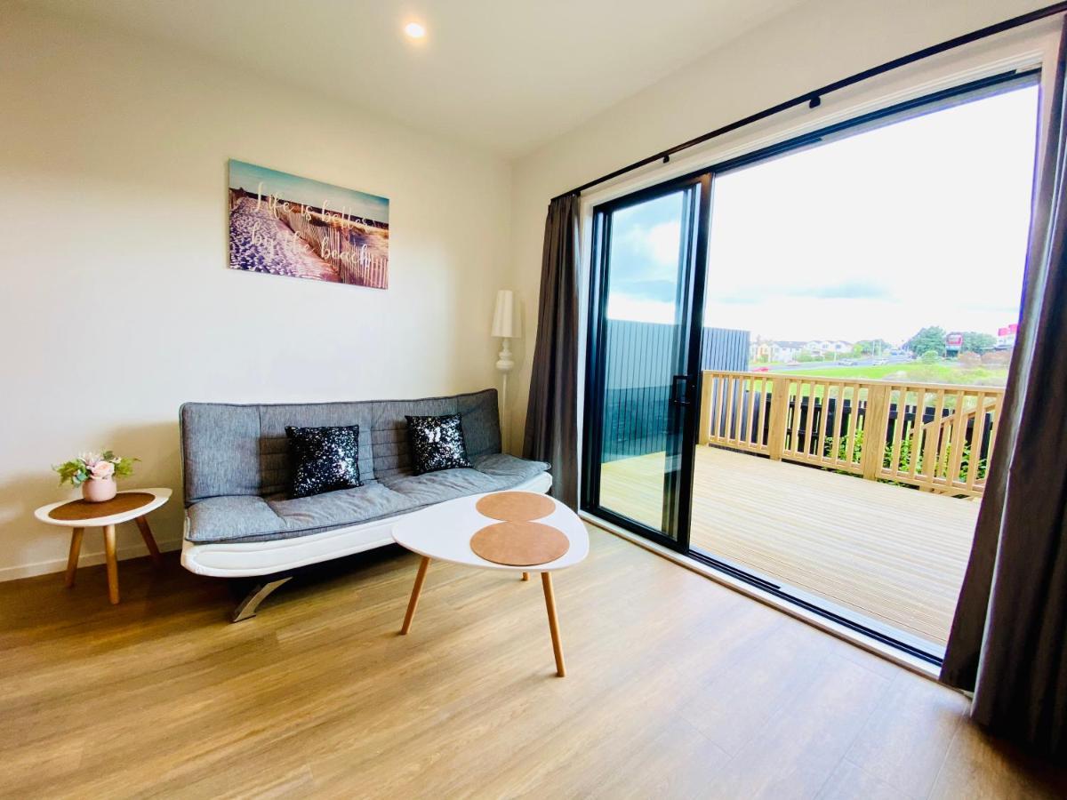 Stunning Townhouse - Walking To Botany Shopping Center Apartment Auckland Exterior foto